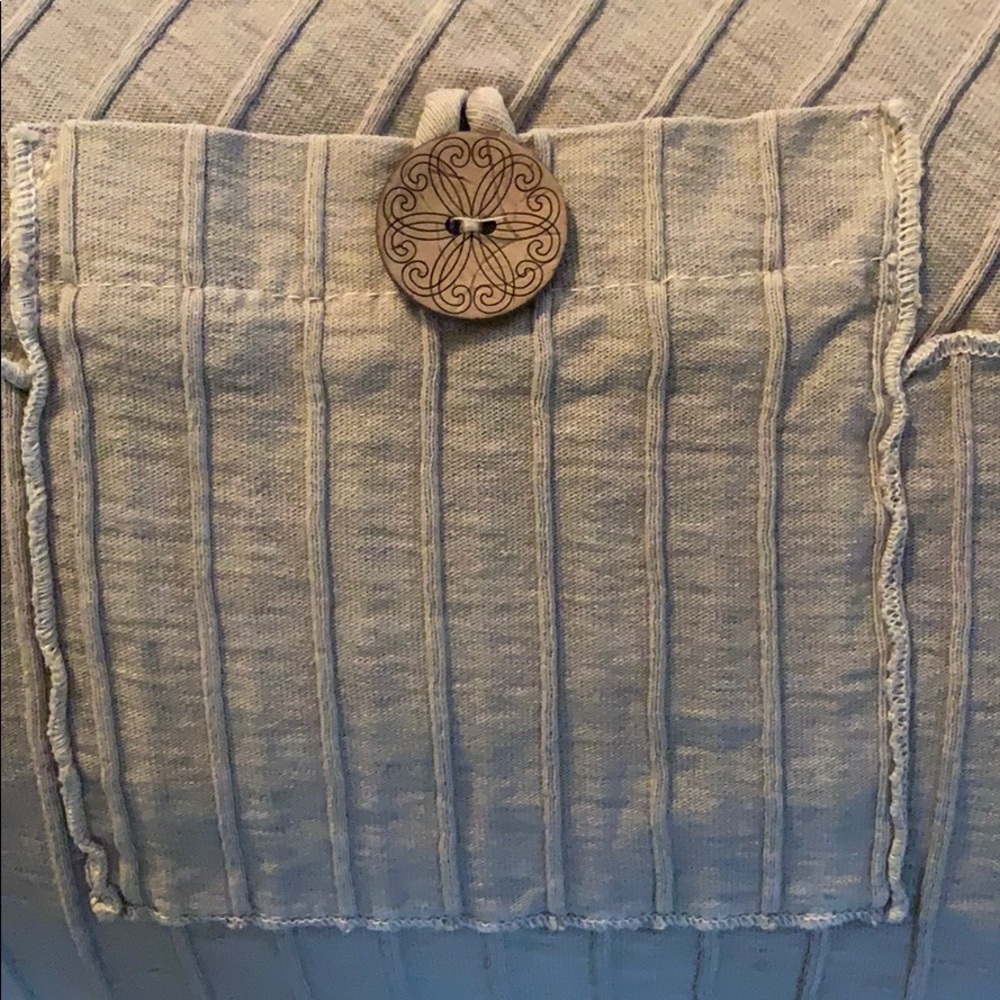 Focus Ribbed Pocket Tunic - Picture 9 of 10
